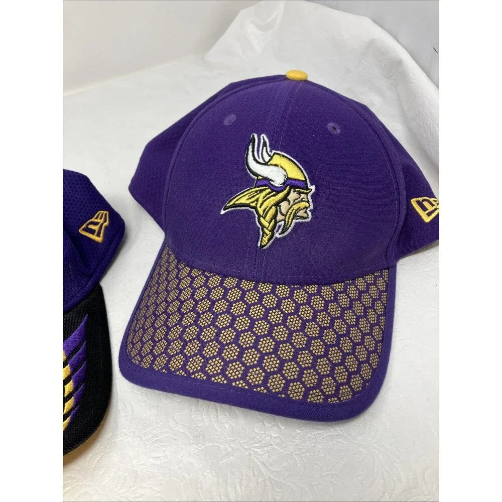 NFL Minnesota Vikings Hat LOT OF 3 Fitted Football Cap New Era M/L & L/XL